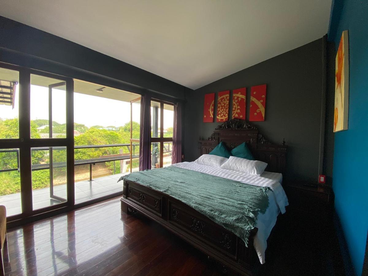 Baan Mae Khian Cafe & Boutique Hotel プラナコーン・シー・アユタヤ エクステリア 写真