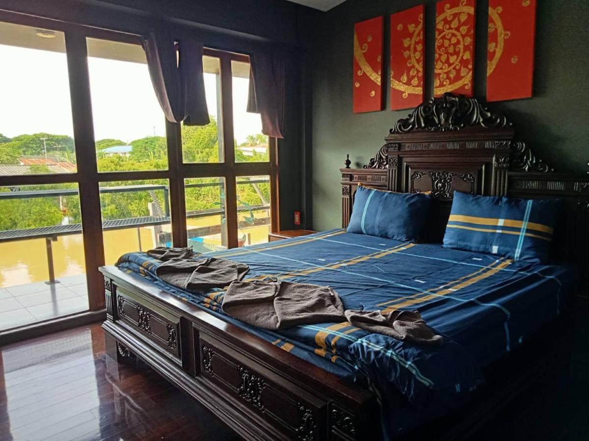 Baan Mae Khian Cafe & Boutique Hotel プラナコーン・シー・アユタヤ エクステリア 写真